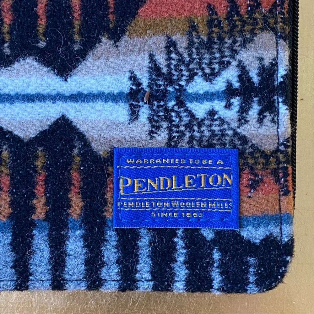 Pendleton Jewelry Travel Case. NWOT. - Picture 2 of 12